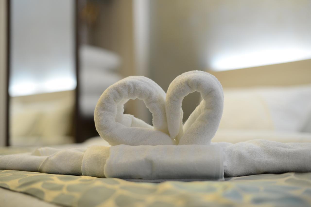 Samudra Hotel Кучинг Экстерьер фото